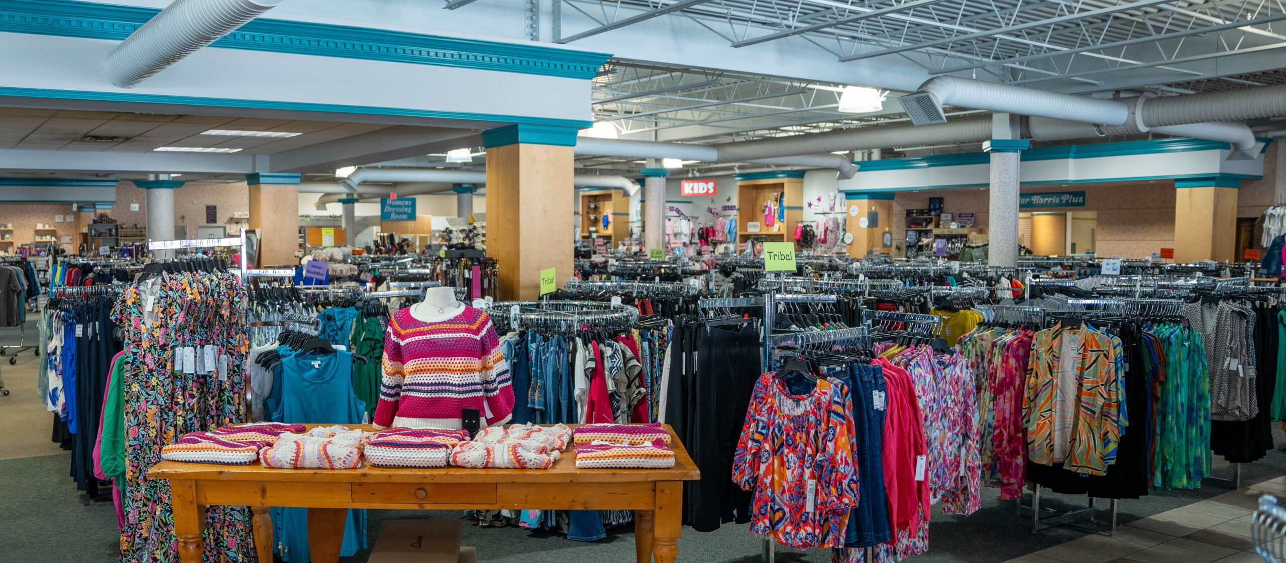 overview image of clothing at latham peter harris clothes